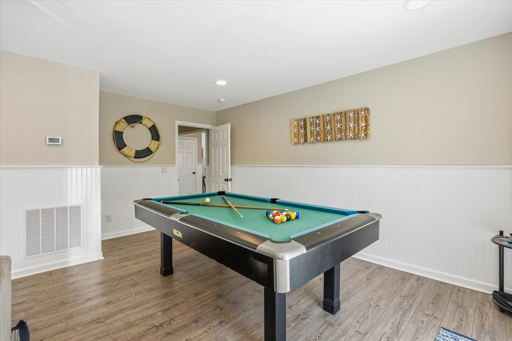 Game room!